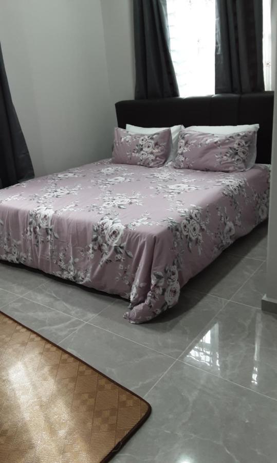 Villa Hijau Guest House Kampong Sura Tengah Ngoại thất bức ảnh